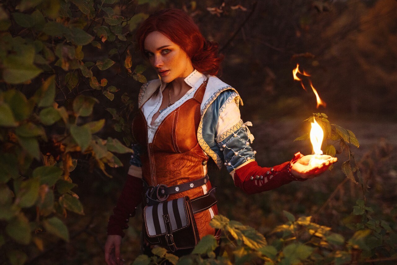 The Witcher | Triss Merigold (С настоящим огнем) - EntHub